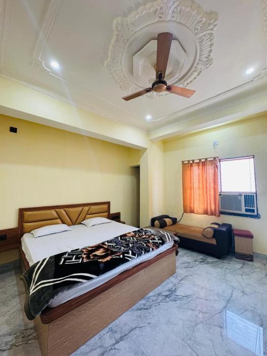 hotel shree radhe and banquet