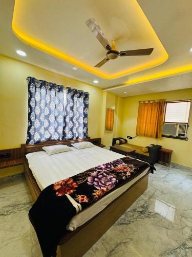 hotel shree radhe and banquet