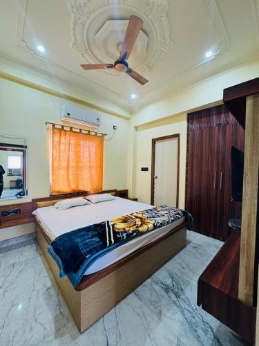 hotel shree radhe and banquet