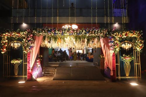 hotel shree radhe and banquet