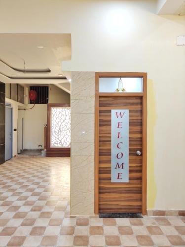 hotel shree radhe and banquet