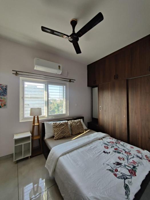 isiri service apartment