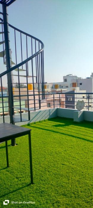 isiri service apartment