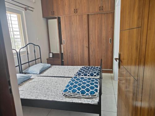 isiri service apartment