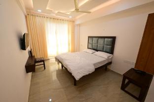 apex residency inn