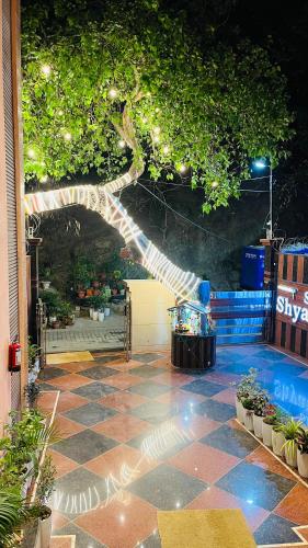 shri shyam hotel near harkipauri