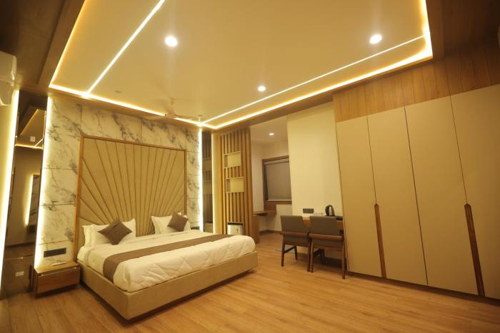 hotel raghavji