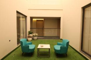 Le Parc Hotel & Banquets An Initiative By Sher-E-Punjab,,5 star