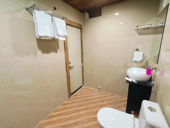 hotel maple residence