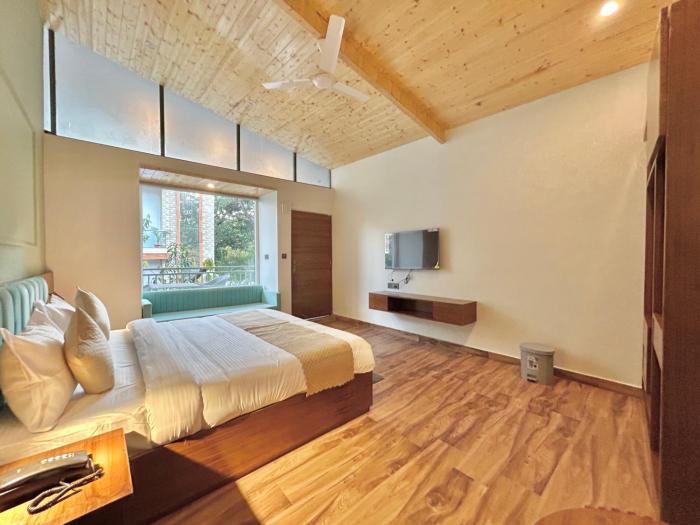 ravihans aranyam resort and restaurant