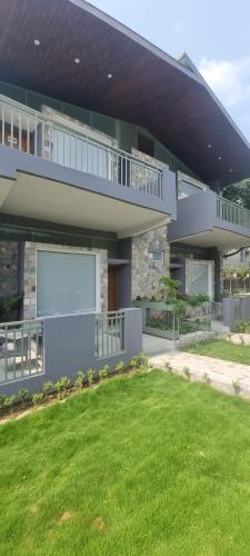 ravihans aranyam resort and restaurant