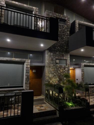 ravihans aranyam resort and restaurant