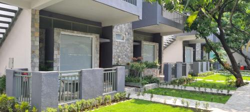 ravihans aranyam resort and restaurant