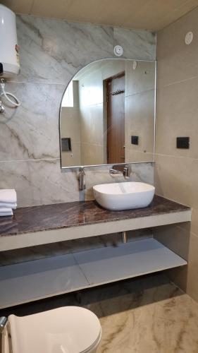 ravihans aranyam resort and restaurant