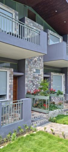 ravihans aranyam resort and restaurant