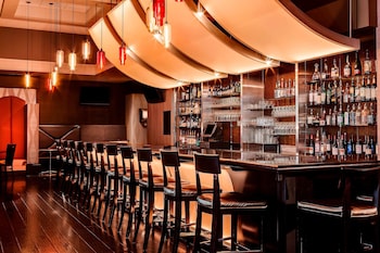 sheraton overland park hotel at the convention center