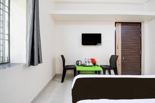 Hotel O Amrita Premium,,3 star