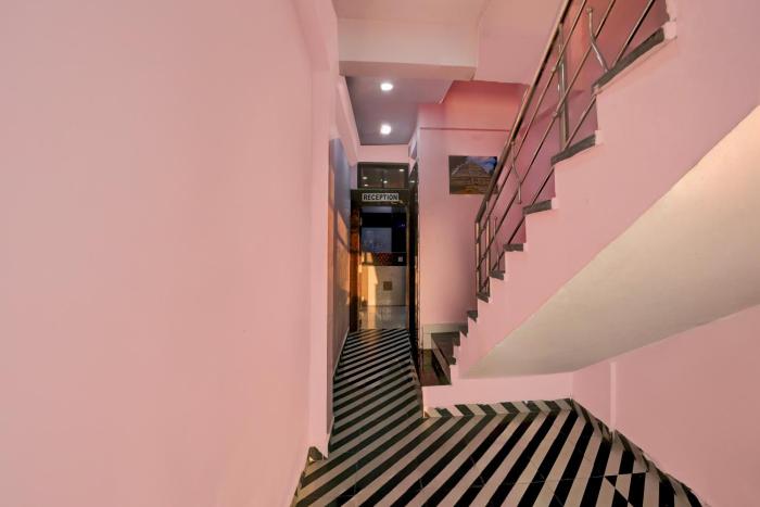 hotel o the shark palace