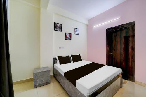 hotel o the shark palace