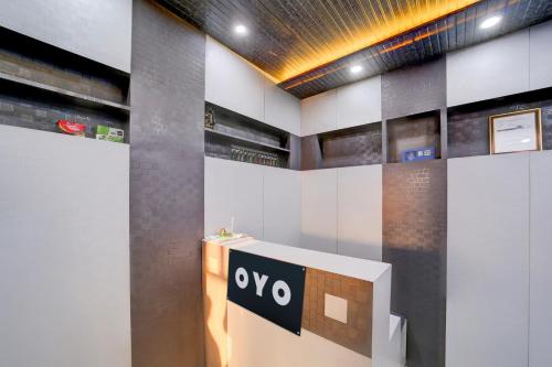 hotel o the shark palace