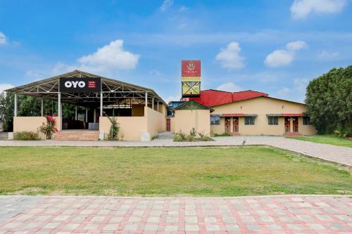 hotel o flora green lawn and resort