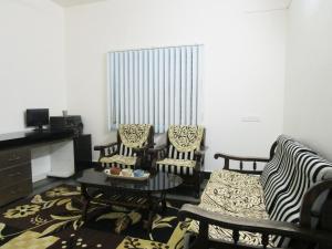 1 bhk apartment couple friendly