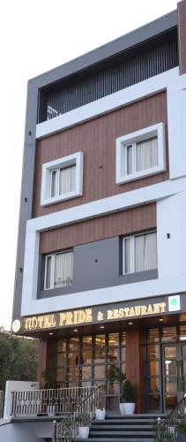 hotel pride and restaurant
