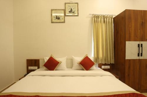 hotel pride and restaurant