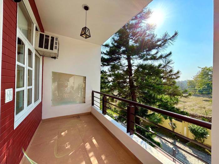 ganga moksha homestay