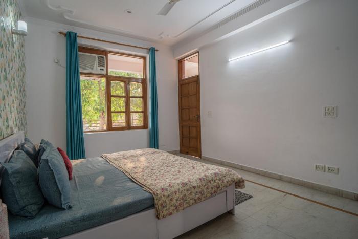 ganga moksha homestay