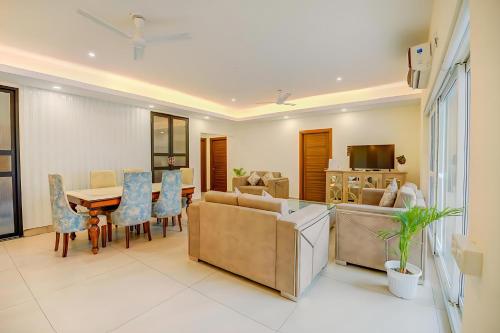 ganga moksha homestay