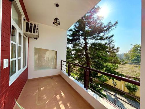 ganga moksha homestay