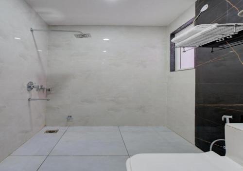 akshay residency