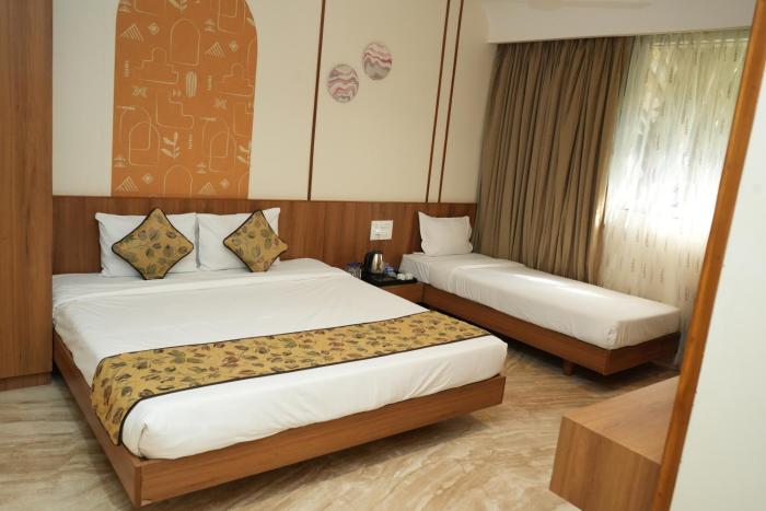 coconut lagoon agro resort