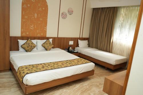 coconut lagoon agro resort