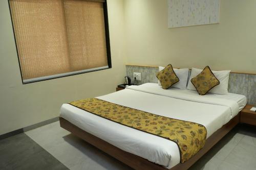 coconut lagoon agro resort