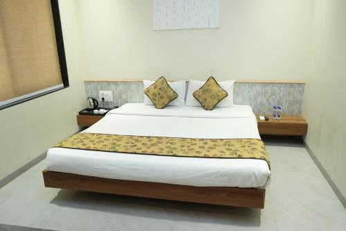 coconut lagoon agro resort