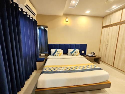 the sky comfort hotel brahm sambandh