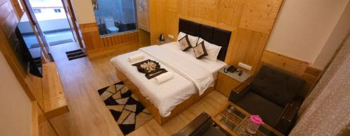 whistling wood by jai maa jwala groups