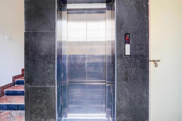 collection o phoenix mall bangalore