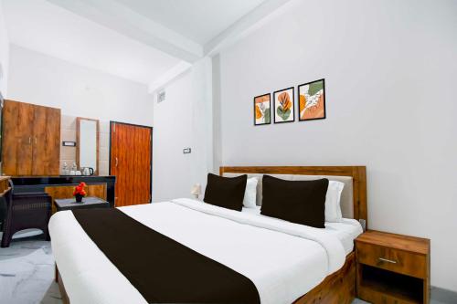 hotel o vip road near golden beach