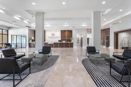 harborside hotel