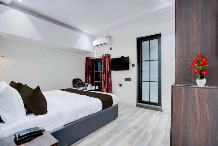 collection o karol bagh