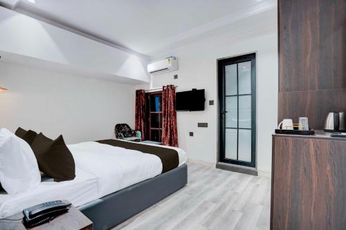 collection o karol bagh