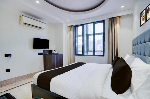 collection o karol bagh