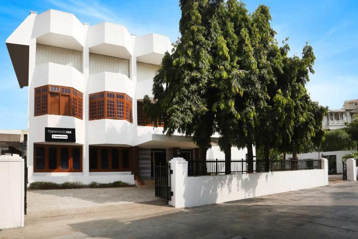 townhouse udaipur city palace