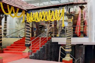 super collection o victoria memorial metro station formerly shanthaa residency