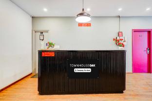 townhouse oak bangalore vajarahalli metro station