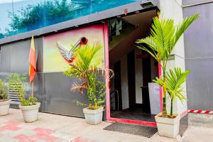 townhouse oak bangalore vajarahalli metro station