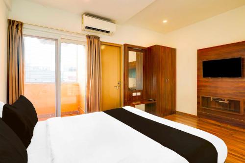 collection o kadugodi metro station